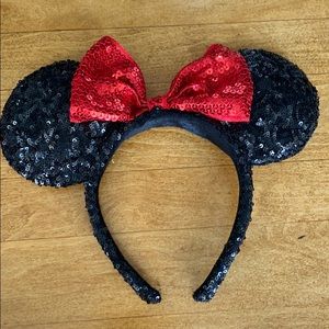 Minnie Disney ears